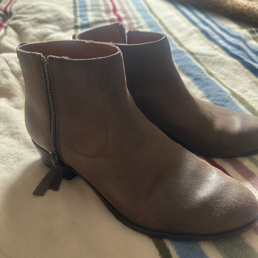 Lucky Brown Ankle Boots
